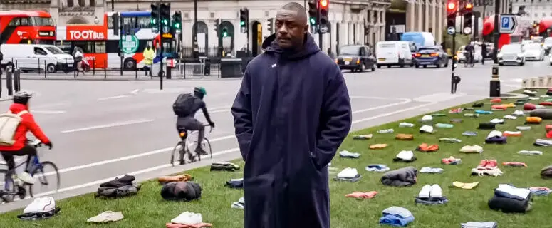 What is the focus of Idris Elba’s “Knives Down” music video?